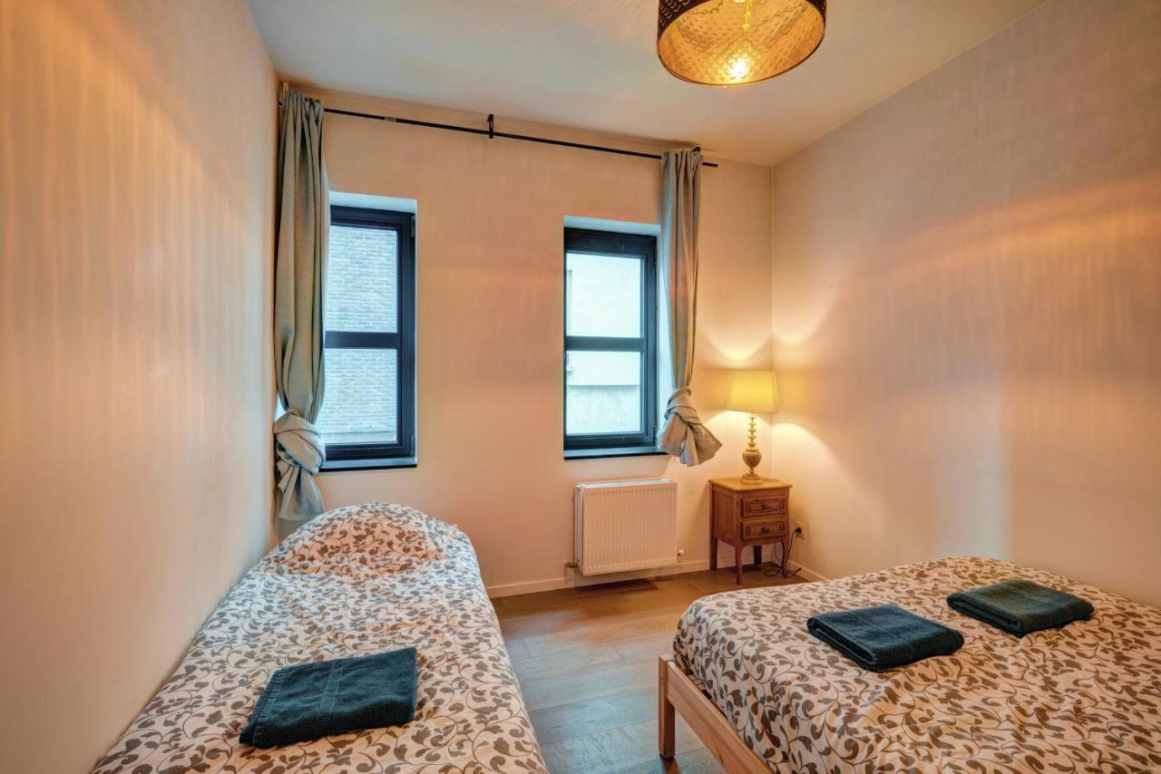 Theater Lodge Apartment In Heart Of Антверпен Екстериор снимка